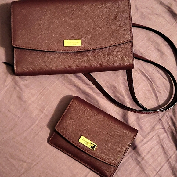 Merlot petty laurel kate spade wallet - Picture 1 of 6